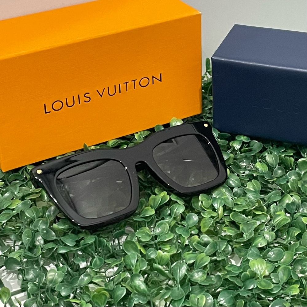 Louis Vuitton Women's Sunglasses